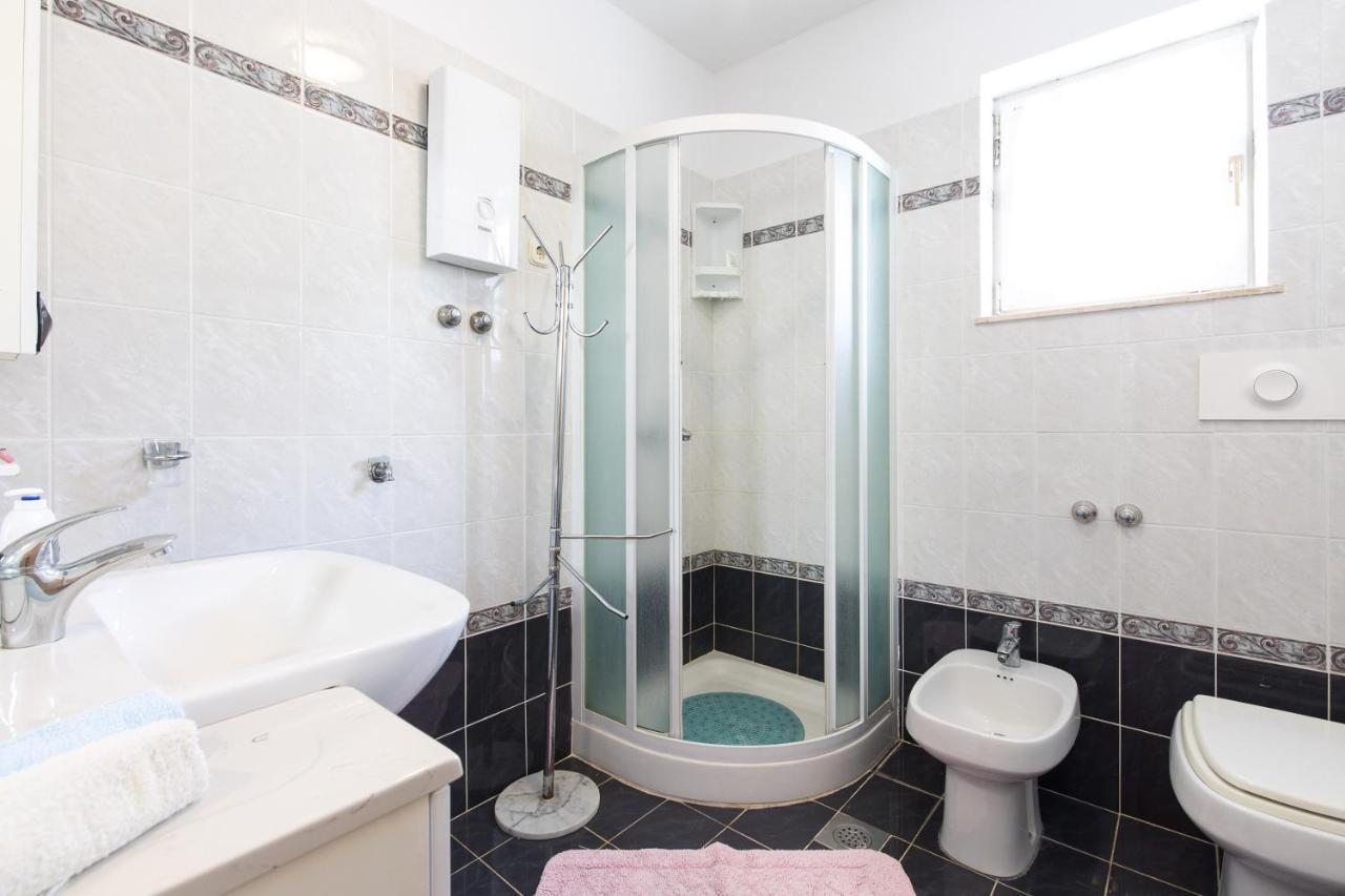 פונאנט Apartmani Anita מראה חיצוני תמונה